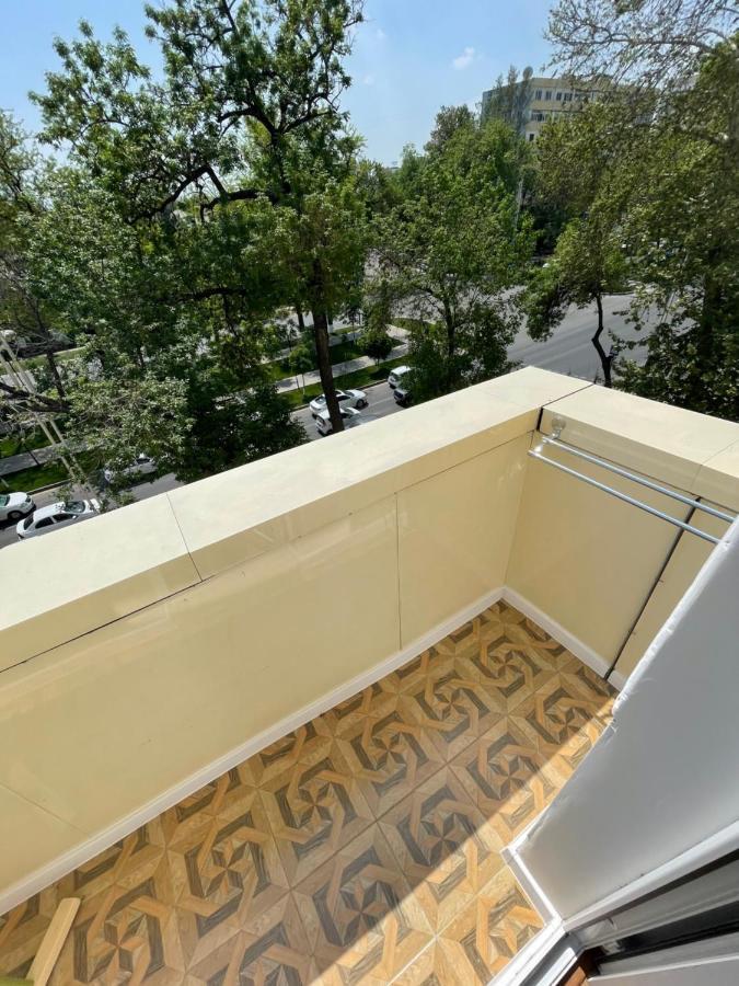 Amir Temur Apartment In Center After Renovation Tasken Kültér fotó