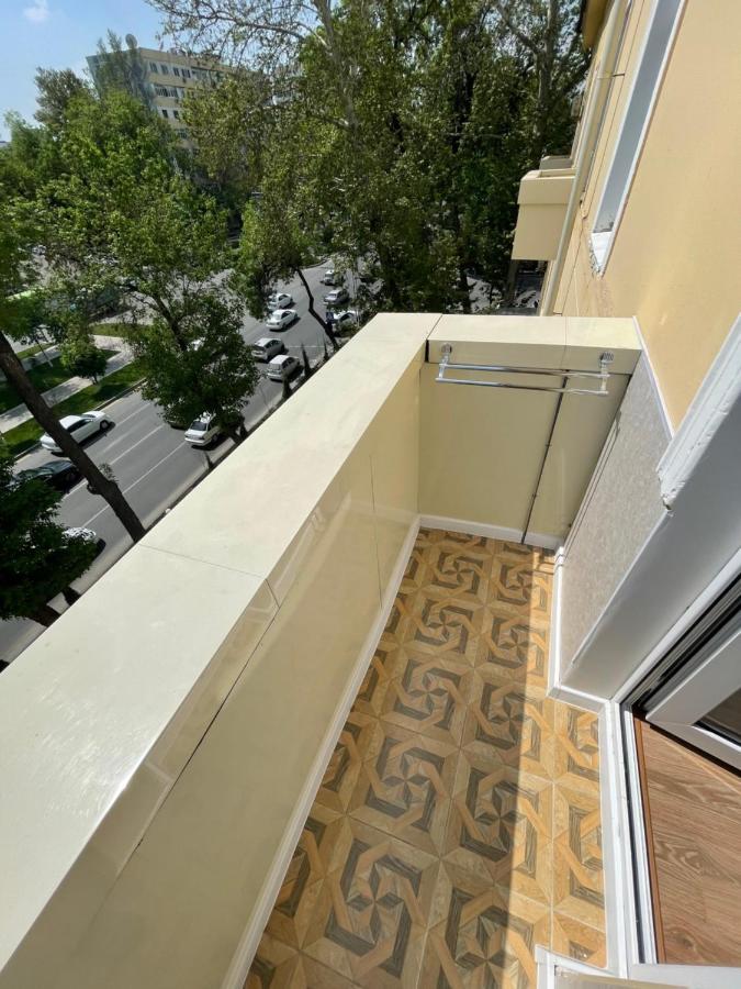 Amir Temur Apartment In Center After Renovation Tasken Kültér fotó