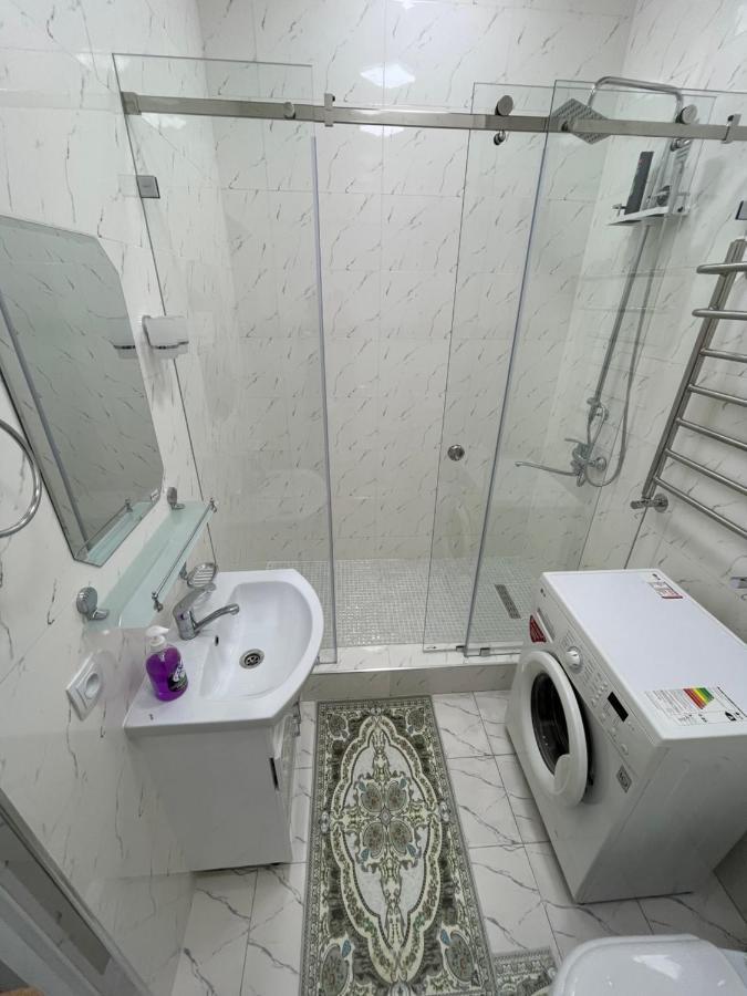 Amir Temur Apartment In Center After Renovation Tasken Kültér fotó